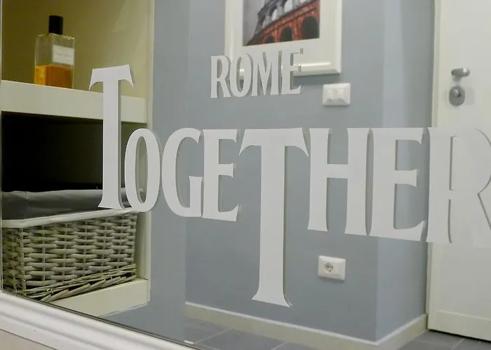 Together בית הארחה רומא